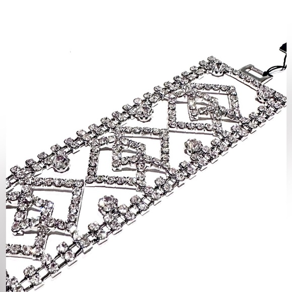 🌟 LAST ONE! 🌟 | CACHE Fancy Silver Wide CZ Delicate Party Bracelet | NWT $78 - Picture 3 of 16